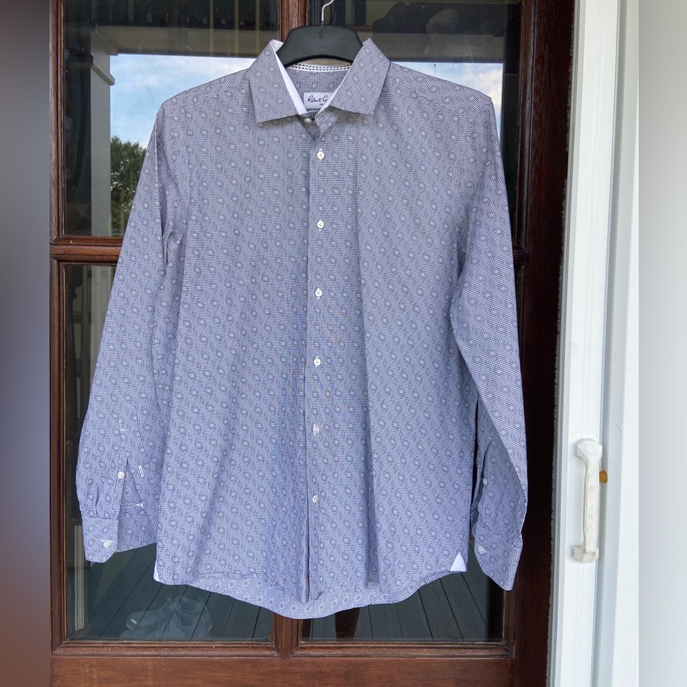 Robert Graham button down shirt with flip cuff. Size 41/16